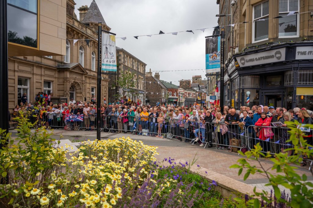 Crowds outside the Great Tapestry of Scotland waiting the arrival of Their Majesties